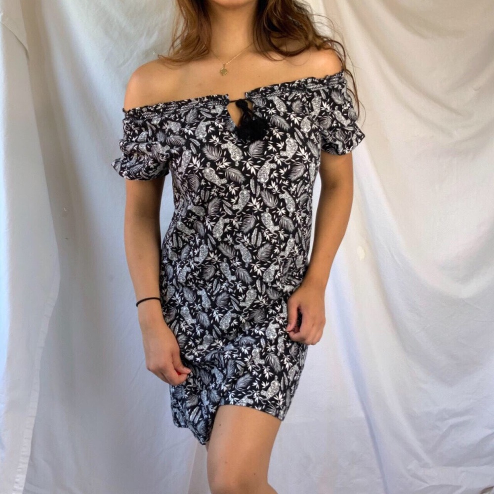 Cheetah leopard palm animal print dress
